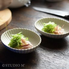 画像1: 春宵　4.5寸楕円深皿 (1)
